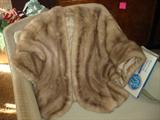 Vintage Honey Blonde Mink Fur Stole Wrap Jacket