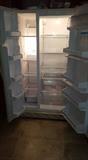 Whirlpool Side by Side Fridge very clean works great