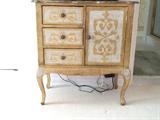 dressing table