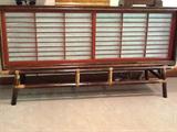 mid-century Chinese-screen sidebar (sliding doors)