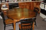 QUEEN ANN TABLE AND 1 LEAF ~ 4 HITCHCOCK CHAIRS
