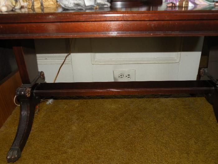 Quality Estate Sale by Anitra in Maywood starts on 6/10/2016