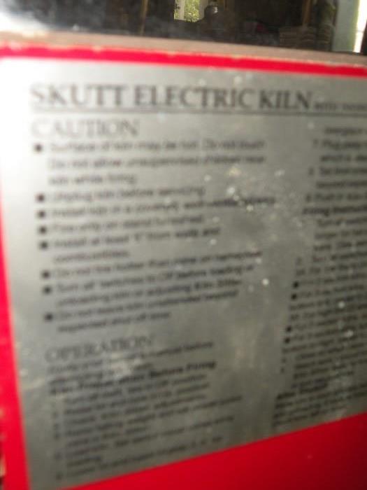 Quality Estate Sale by Anitra in Maywood starts on 6/10/2016