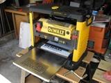 dewalt thickness planer