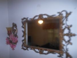Wall mirror and decor