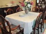 DUNCAN PHYFE TABLE AND 8 CHAIRS
