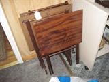 4 TV TRAYS AND HOLDER