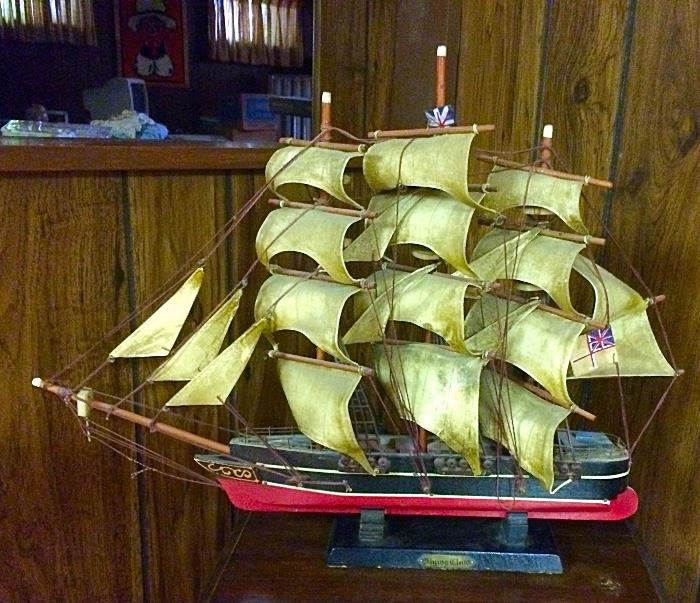 Vintage "Flying Cloud" Ship Model