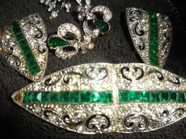 Costume Jewelry , Brooch, Fur Clips, Earrings