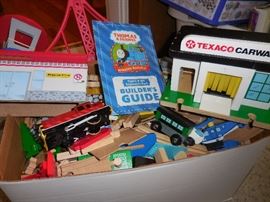 Thomas Train Wood Tracks mixed with Kids Kraft Building..Great for the kids..keeps em busy!! 