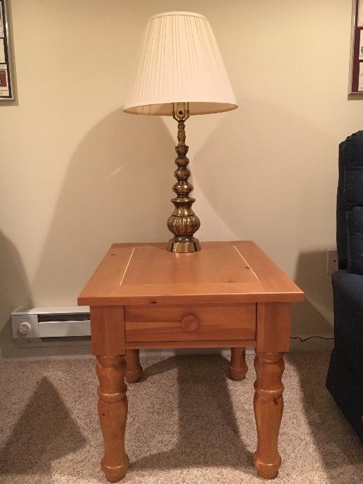 Matching table and heavy pair of brass lamps.