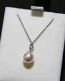 NEW    PEARL, DIAMOND ON WHITE GOLD CHAIR