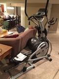 Horizon E901 Elliptical 