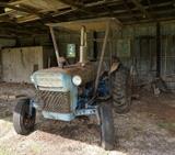 Ford tractor