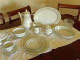Noritake Savannah service for eight