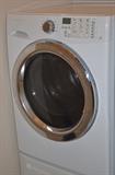 Frigidaire Washer and Dryer selling as a pair in Beautiful Condition!