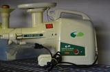 Quality Green Power Juice Extractor Gold with Twin Gear and Attachments