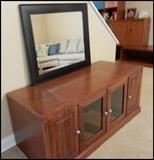 storage unit and mirror