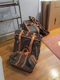LOUIS VUITTONS LUGGAGE