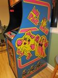 MS PAC MAN ARCADE GAME