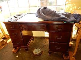 Vanity Desk with mirror