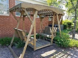 Covered double glider swing