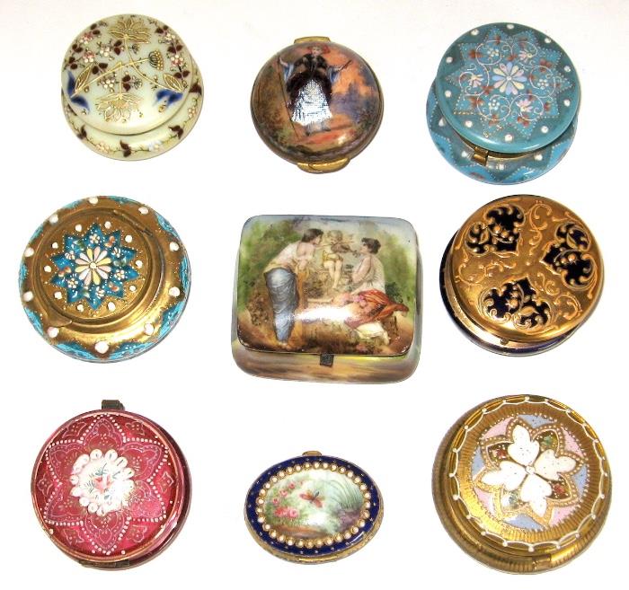 Art Glass, Pottery, and Circus Auction starts on 7/8/2016