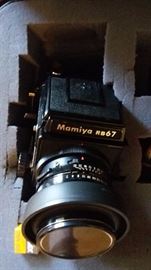 Mamiya RB67 Professional Camera