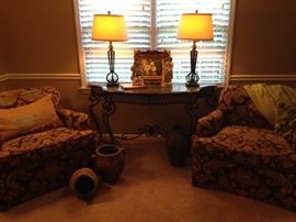 One of the olive jars is left