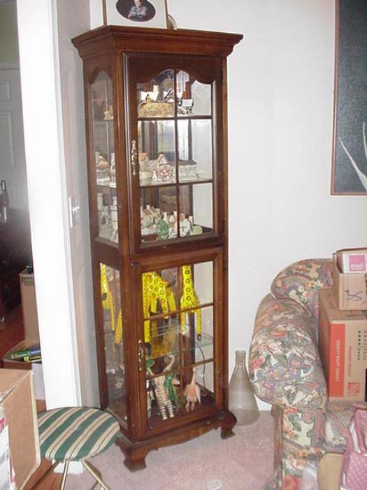 Jasper Furniture lighted display case, two levels, two doors, each level has a light