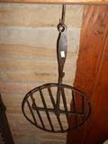 Antique iron broiler
