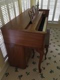 Queen Anne styled legs - excellent condition