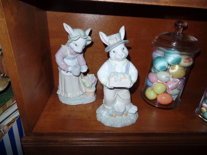 Very large collection of wonderful new or like new Easter and Spring decor items!!!
