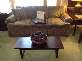 Her look was simple yet pleasing to the eye