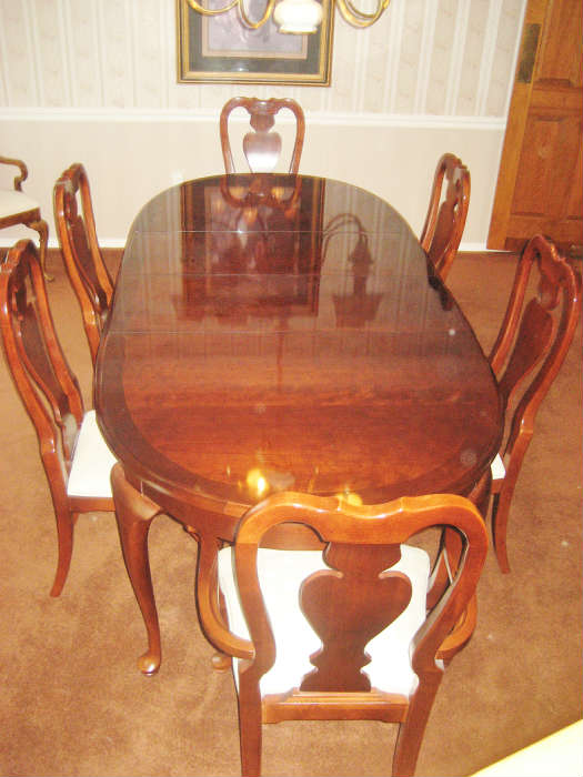 Bernhardt dining room set