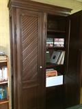 Storage armoire