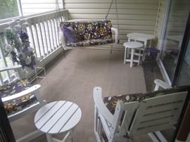 GLIDERS, SWING, AND TABLES