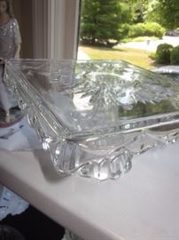 Shannon Crystal Freedom 10" Sq Pedestal Cake plate