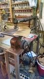 VINTAGE DELTA SCROLL SAW