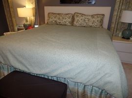 King Size (Platform) bed with mattress and bedding