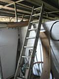 If I were still painting I would grab this extension ladder myself.