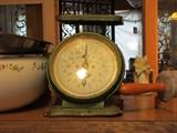 VINTAGE SCALE