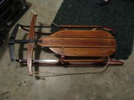 pair of flexible flyer sleds