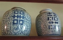 Chinese pots with lids