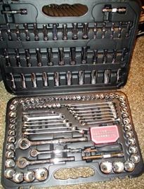 Nice socket set