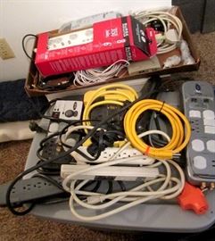  Electric surge protection plug strips and computer cables