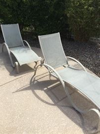 (2) chaise lounges