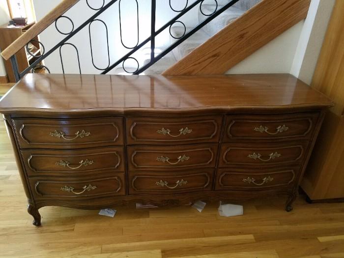 Credenza Dresser has two framed mirrors. 