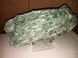 Fabulous rock - I will update on type soon! Green and super shiny! Kryptonite?