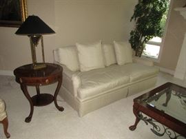 2 matching Henredon Sofas